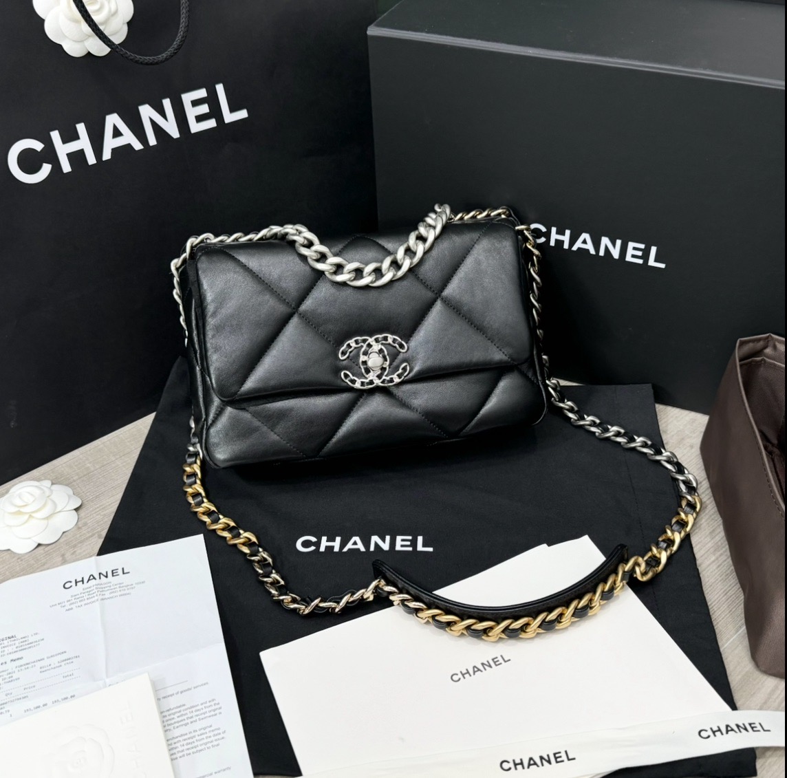 รับซื้อกระเป๋า Chanel