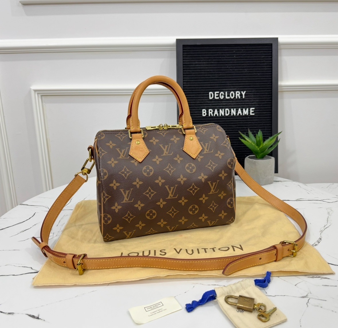 รับซื้อกระเป๋า Lv หลุยส์
