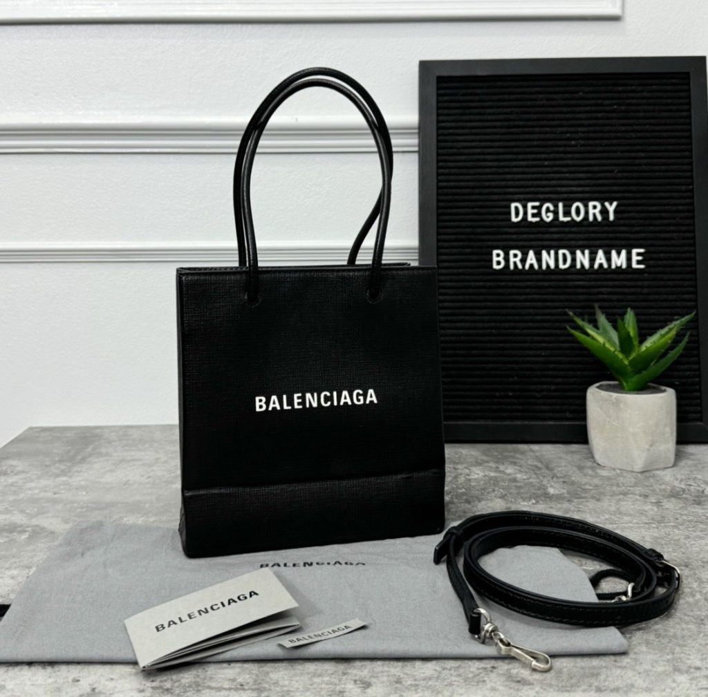รับซื้อกระเป๋า Balenciaga