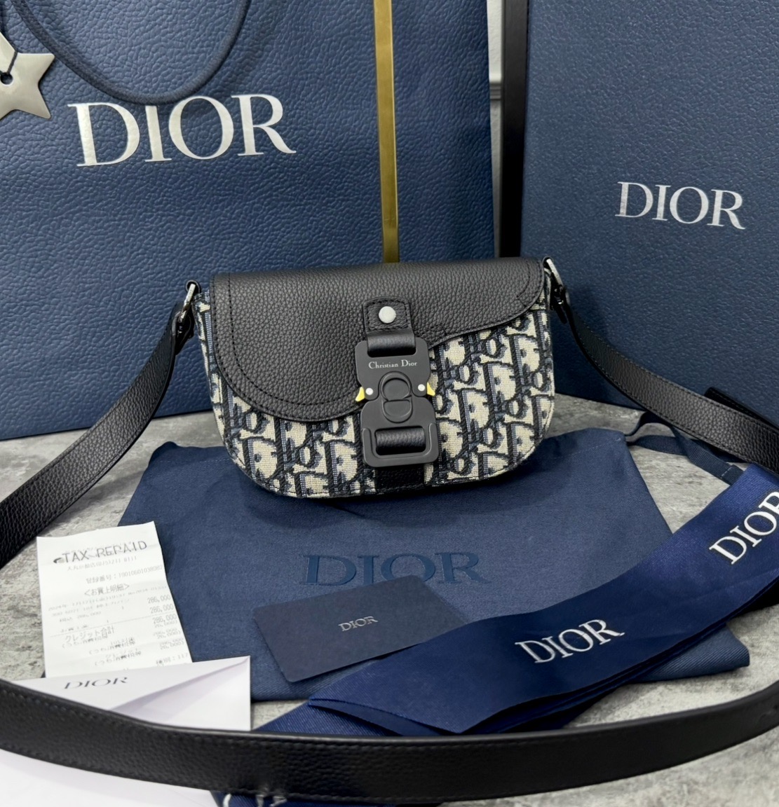 รับซื้อนาฬิกา Dior